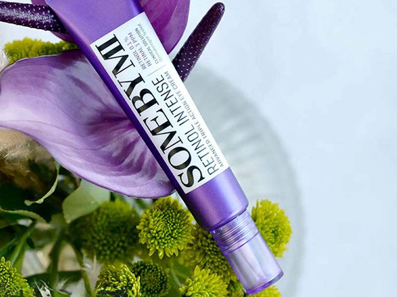 Anti-Aging Retinol Eye Cream with Collagen and Peptides