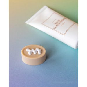 ضد-آفتاب-روشن-کننده-برنج-آیم-فرام-IM-FROM-Rice-Sunscreen-3-700x700-1